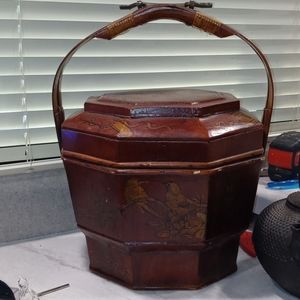 Wedding basket reserved for @sooka